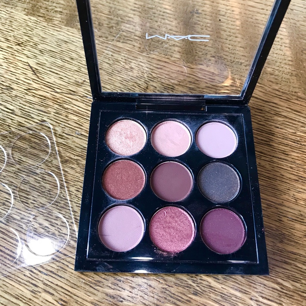 Mac Cosmetics Eyeshadow Pallet